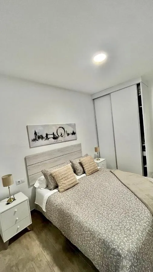 Anna'S Home Malaga 0*,